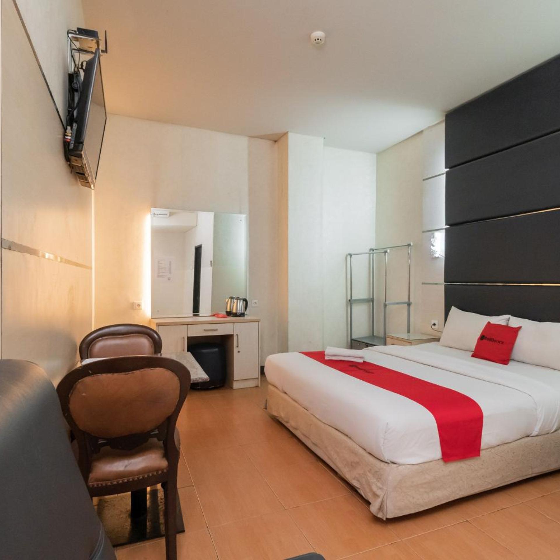 OYO 180 Hotel Mirah (Mirah Hotel) 19/55
