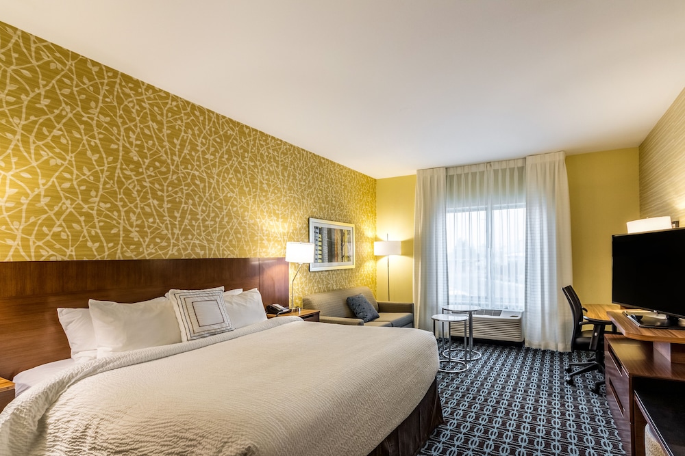 Suite, King Bed