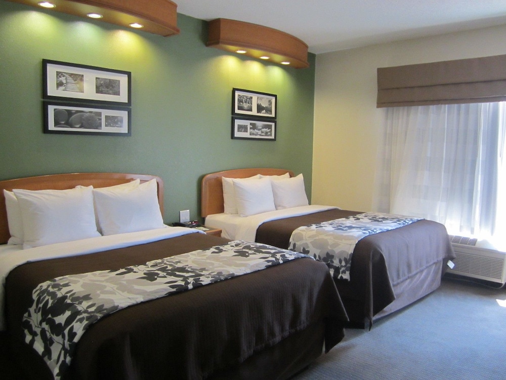 Clarion Pointe Albemarle 15/59
