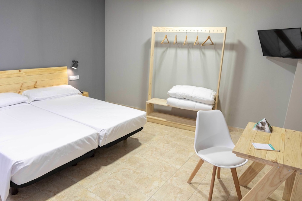 Albergue Alda Estella Hostel 36/61