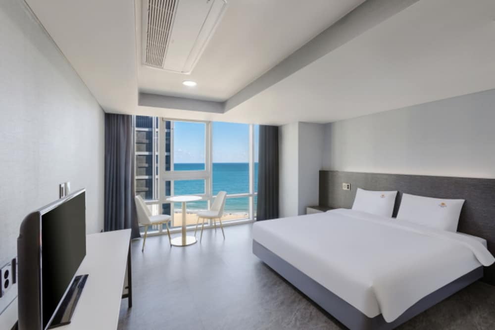 Suncloud Hotel 15/50