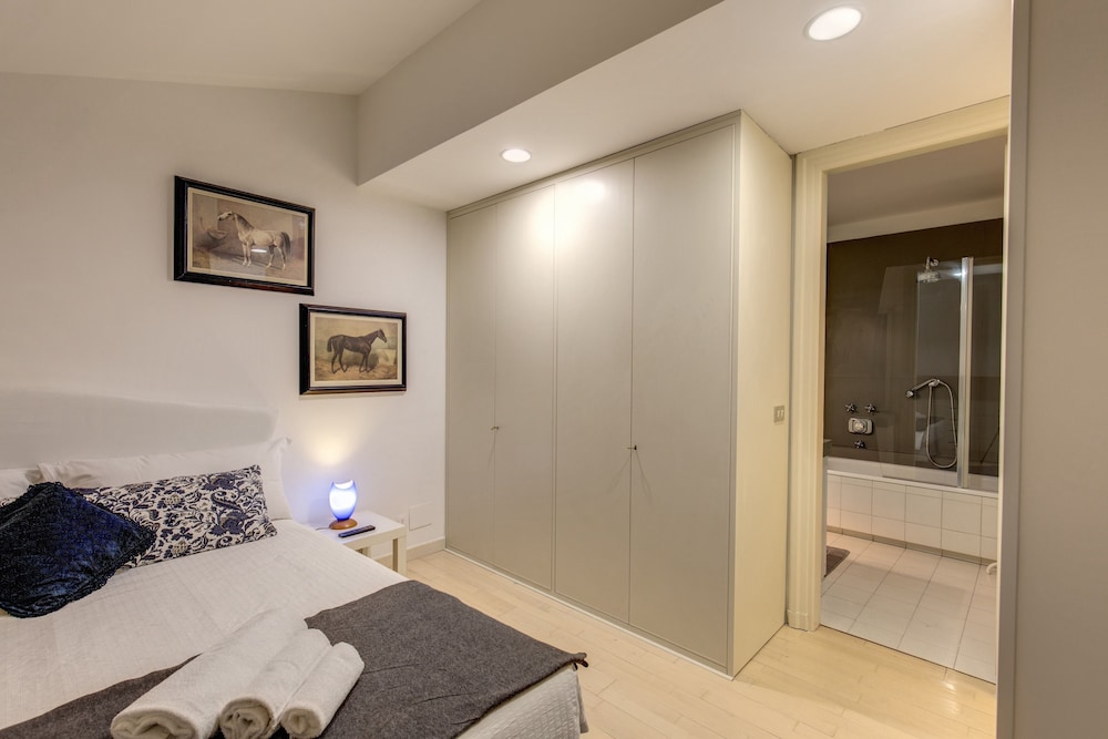 Trevi Miracle Suite 11/37