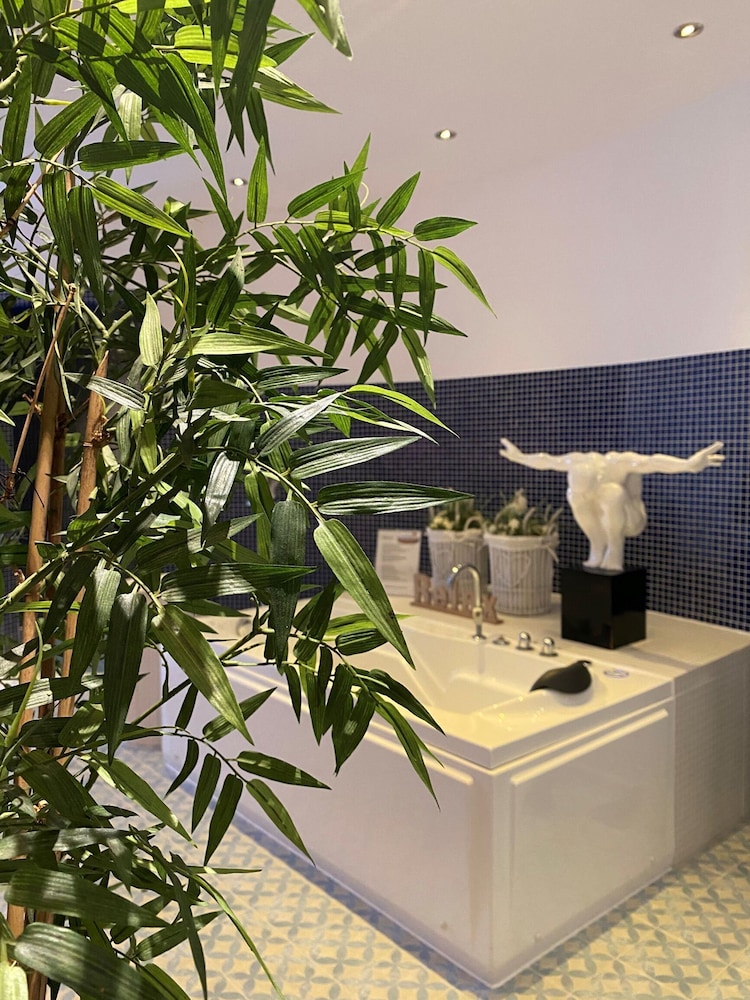 Parkhotel Bielefeld 2/43