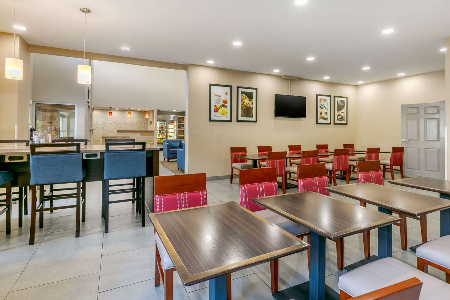Comfort Inn & Suites Nashville Franklin Cool Springs 21/24
