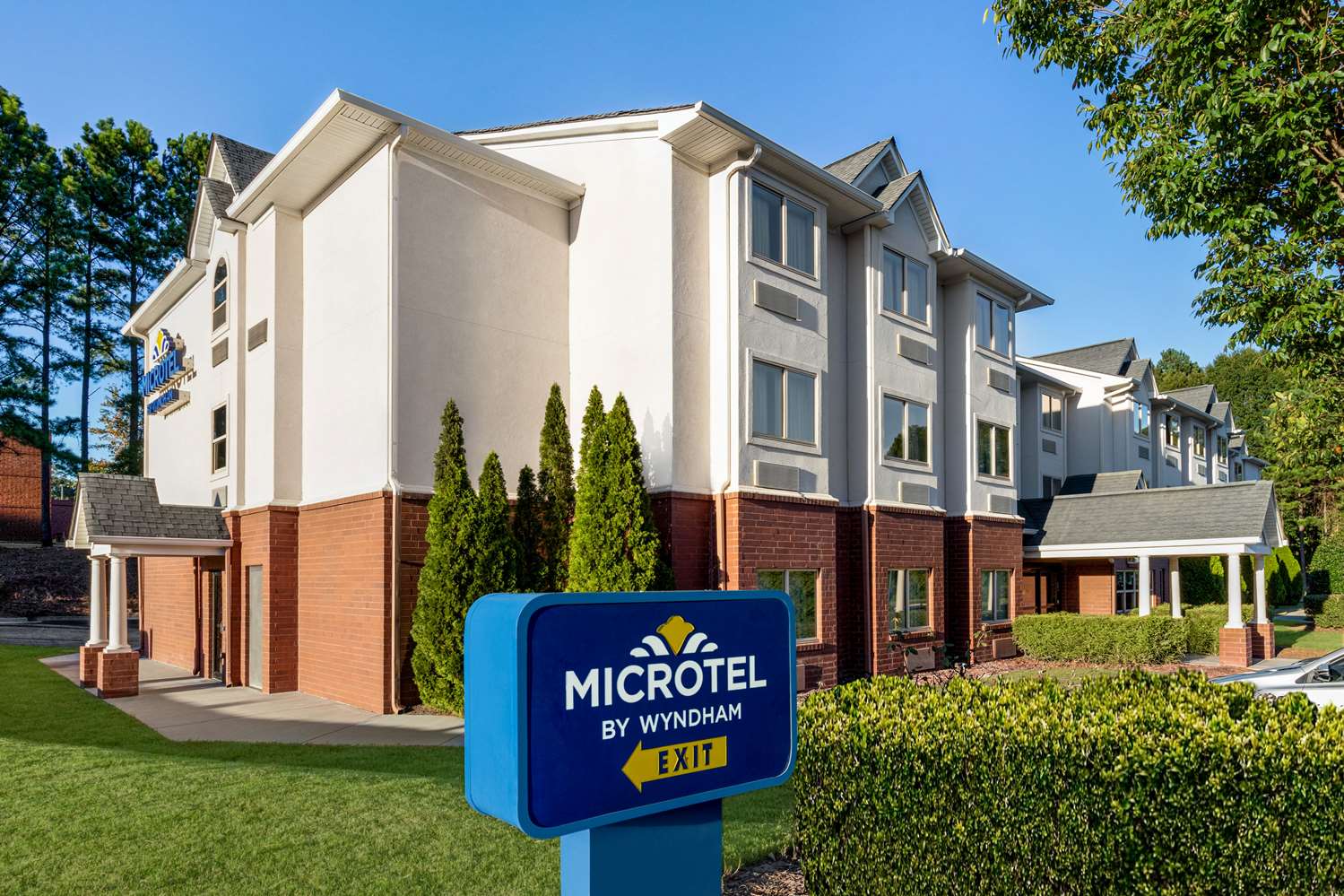 Microtel Inn & Suites by Wyndham Woodstock/Atlanta North 4/37