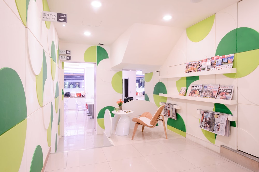 KIWI-Taichung Station Branch 1 46/51