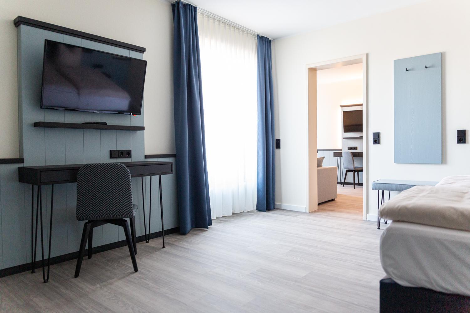 TIDE Hotel 34/50