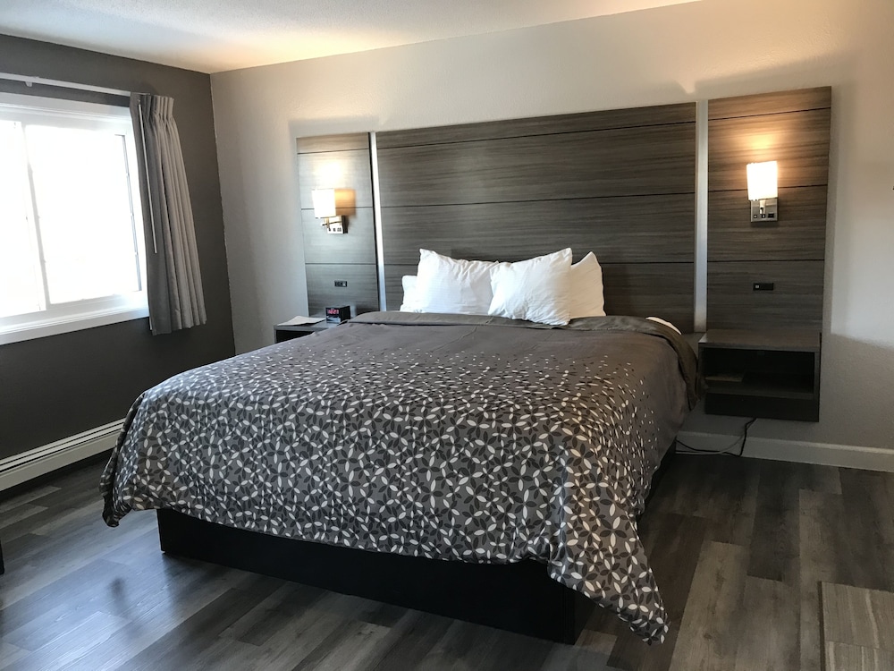 Americas Best Value Inn Clearwater 9/29