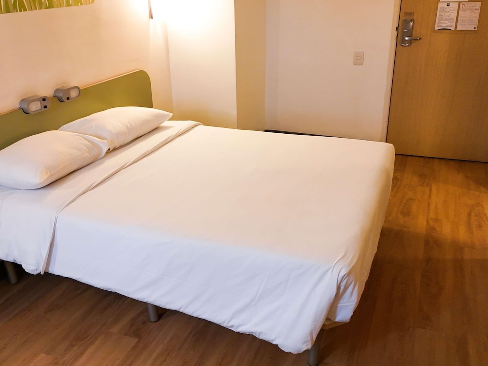 Ibis Budget Sertaozinho 33/61