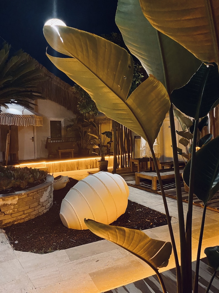 Kalia Beach Hotel Side 29/55