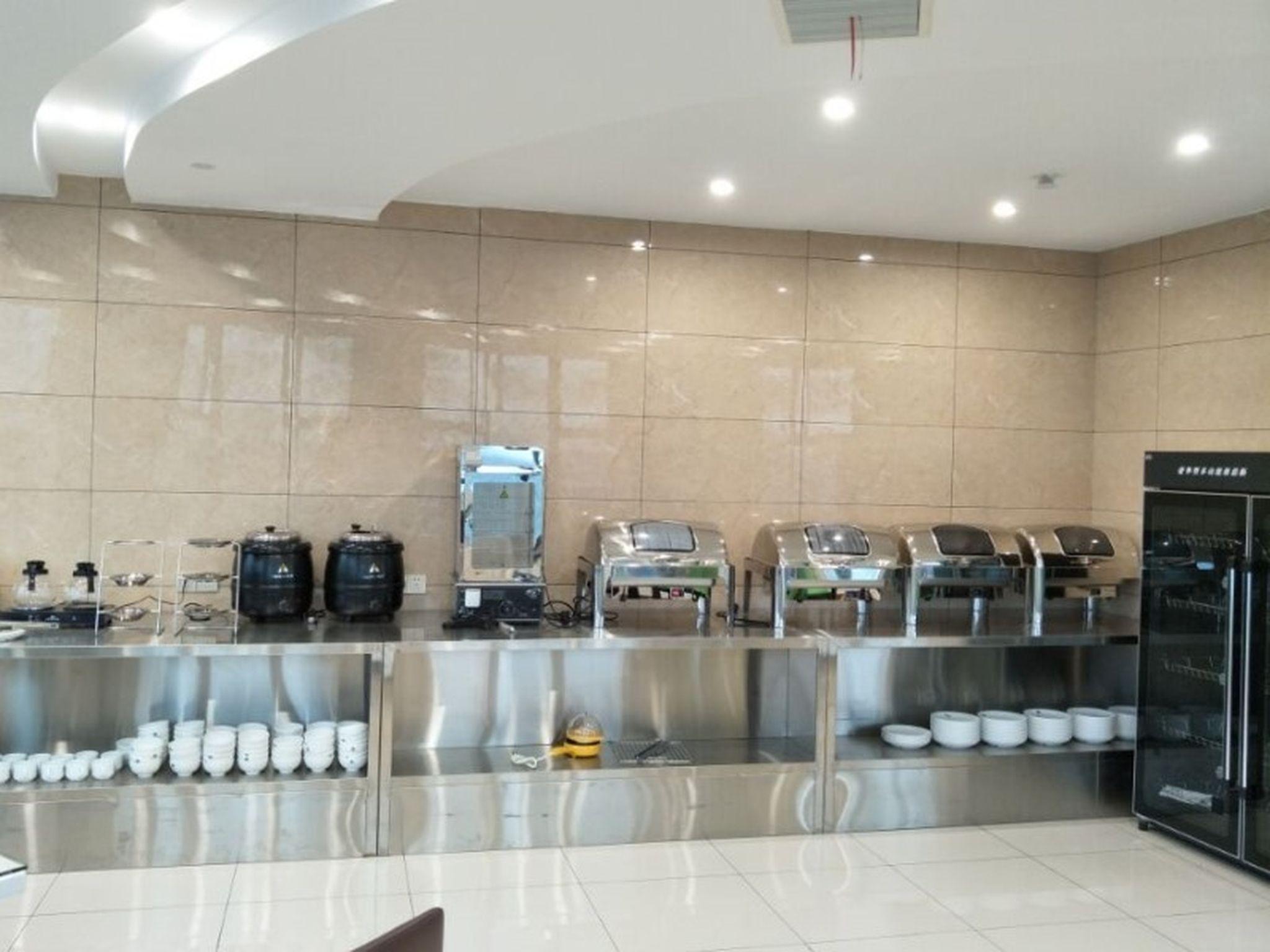 GreenTree Inn Jiaxing Haiyan Passenger Transport Center Hotel 21/26