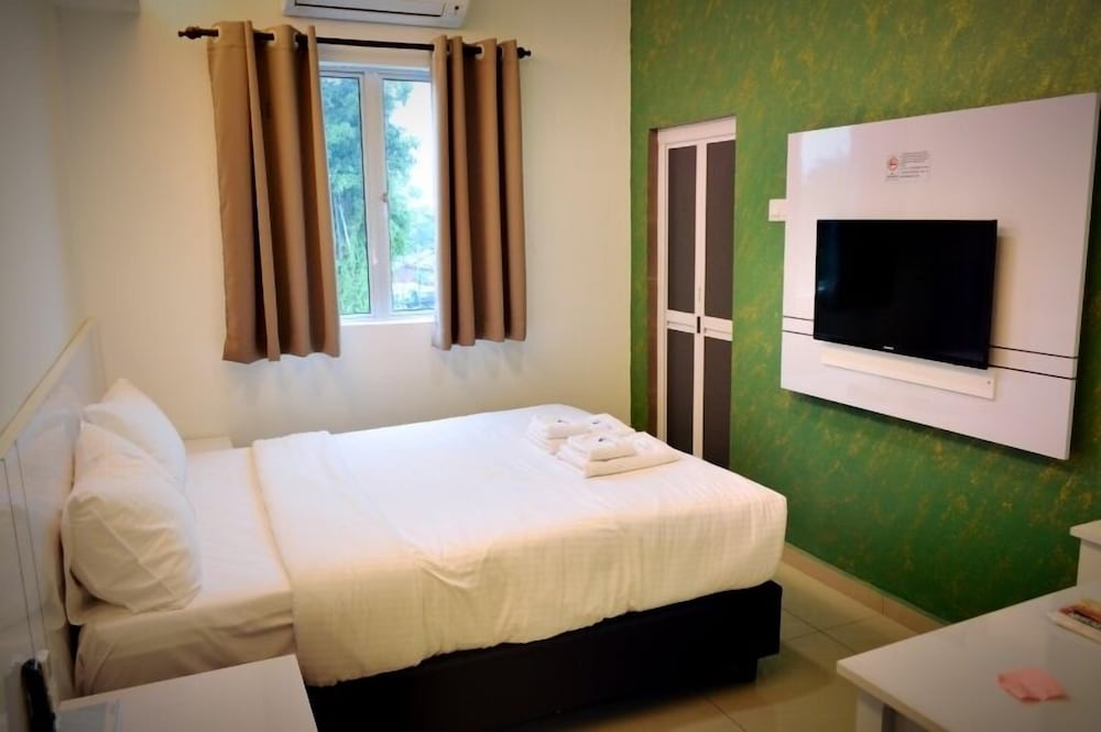 Yew Boutique Hotel 23/37