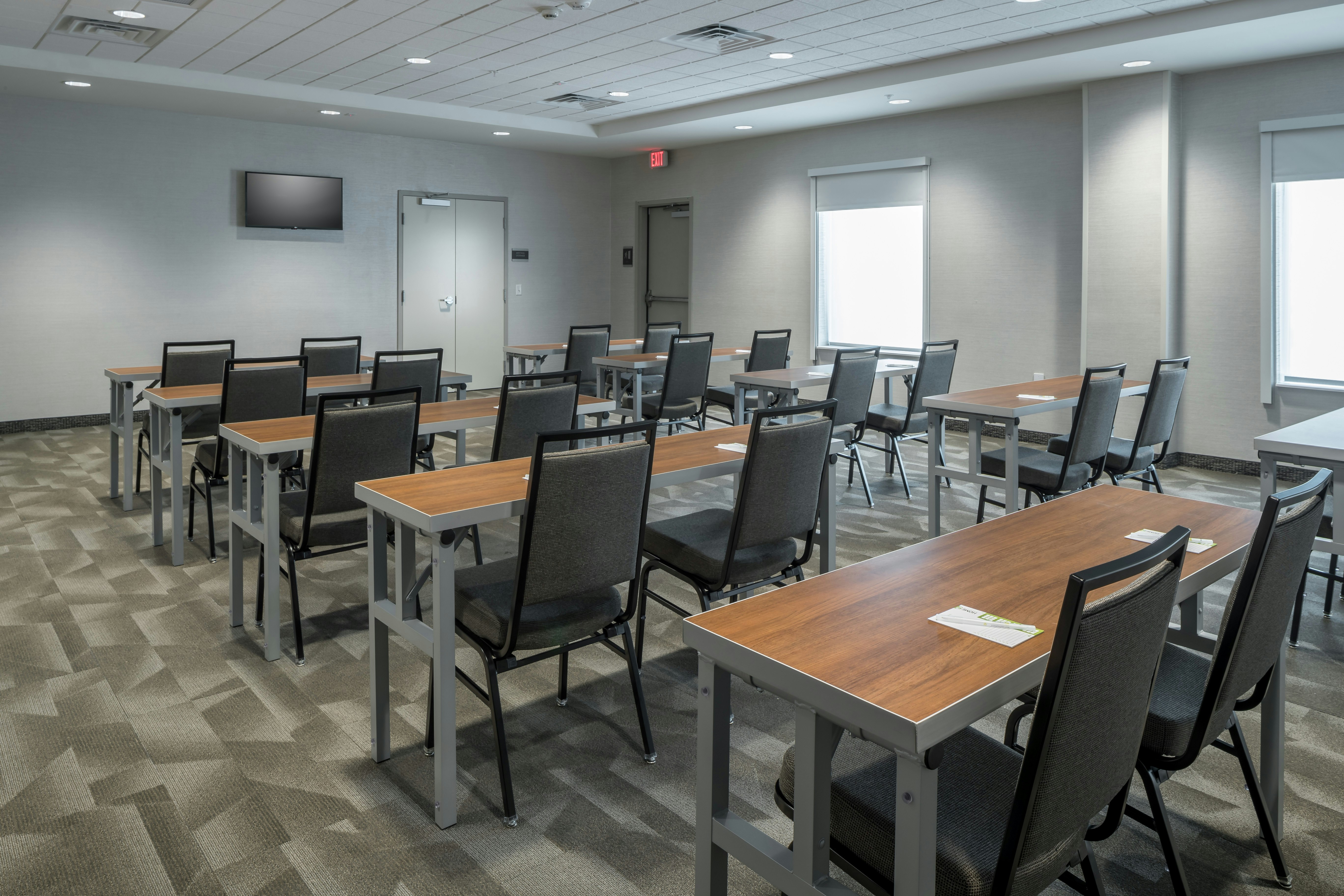 Home2 Suites by Hilton Jacksonville Airport 35/47