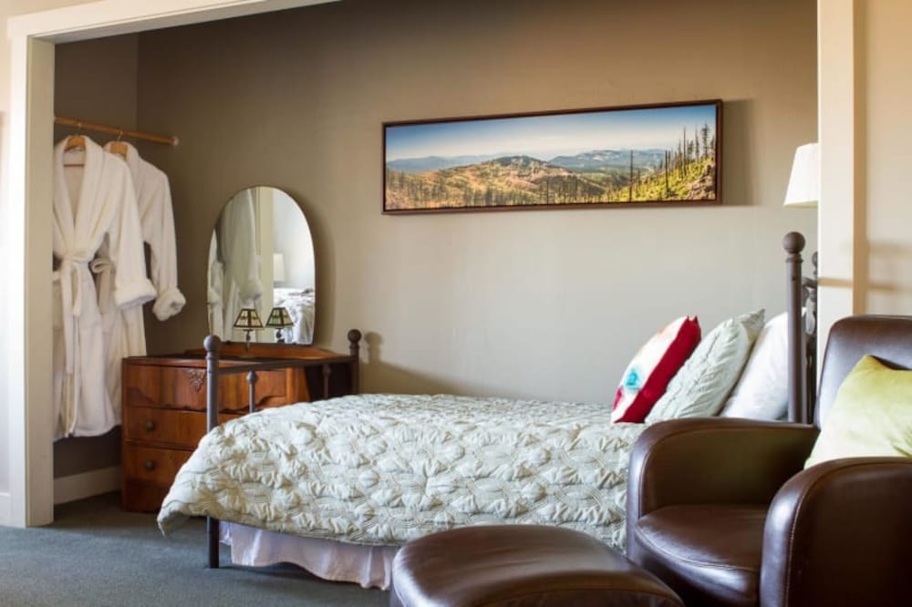 Oak Hill Bed & Breakfast 22/50