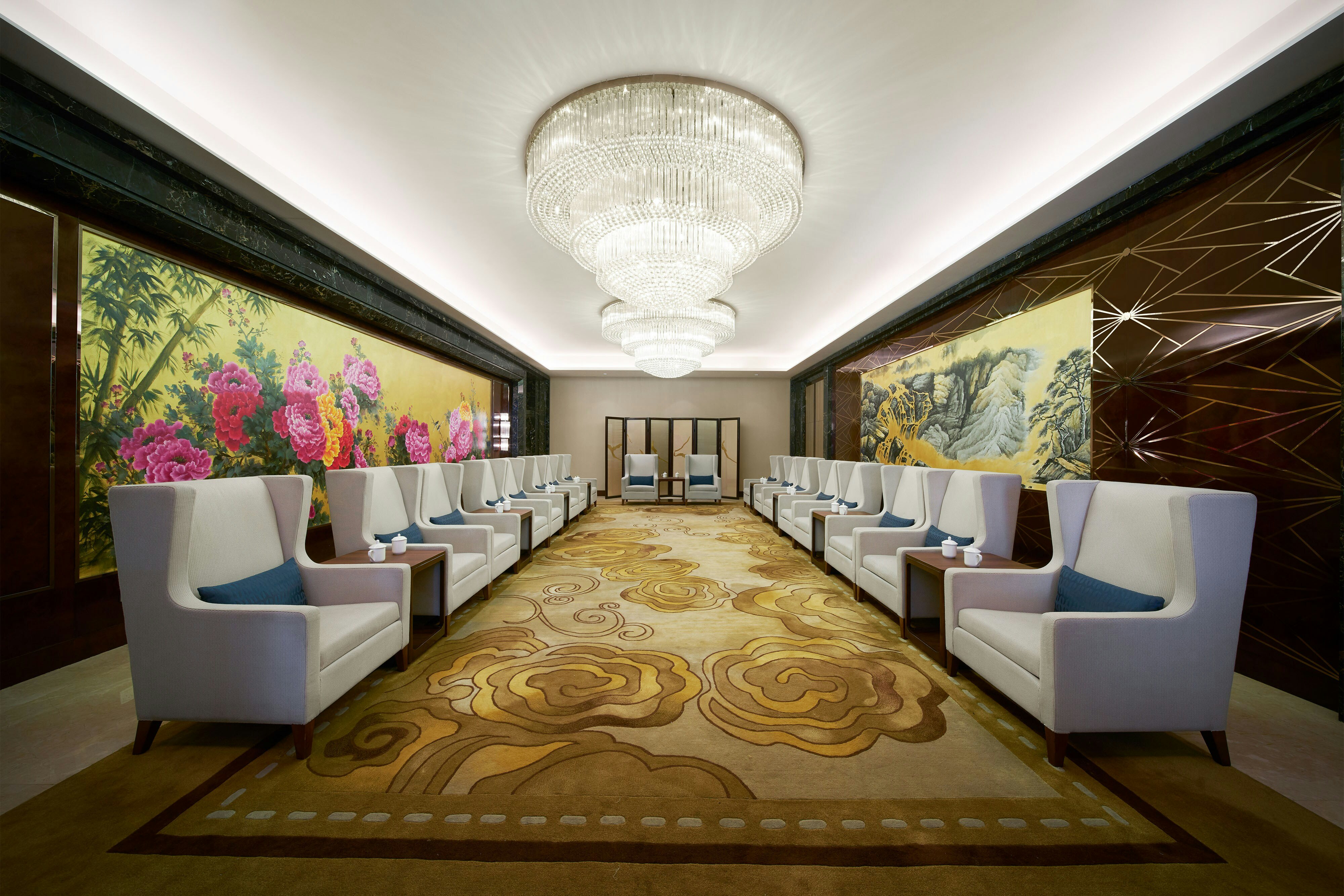 Sheraton Grand Zhengzhou Hotel 9/19