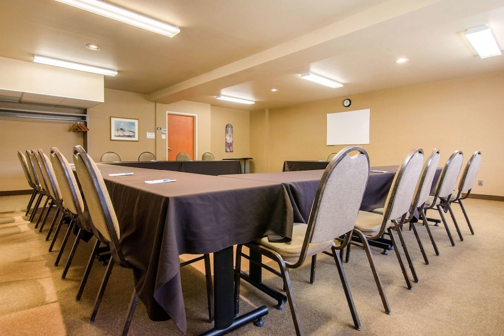 Comfort Inn and Suites Shawinigan 45/47