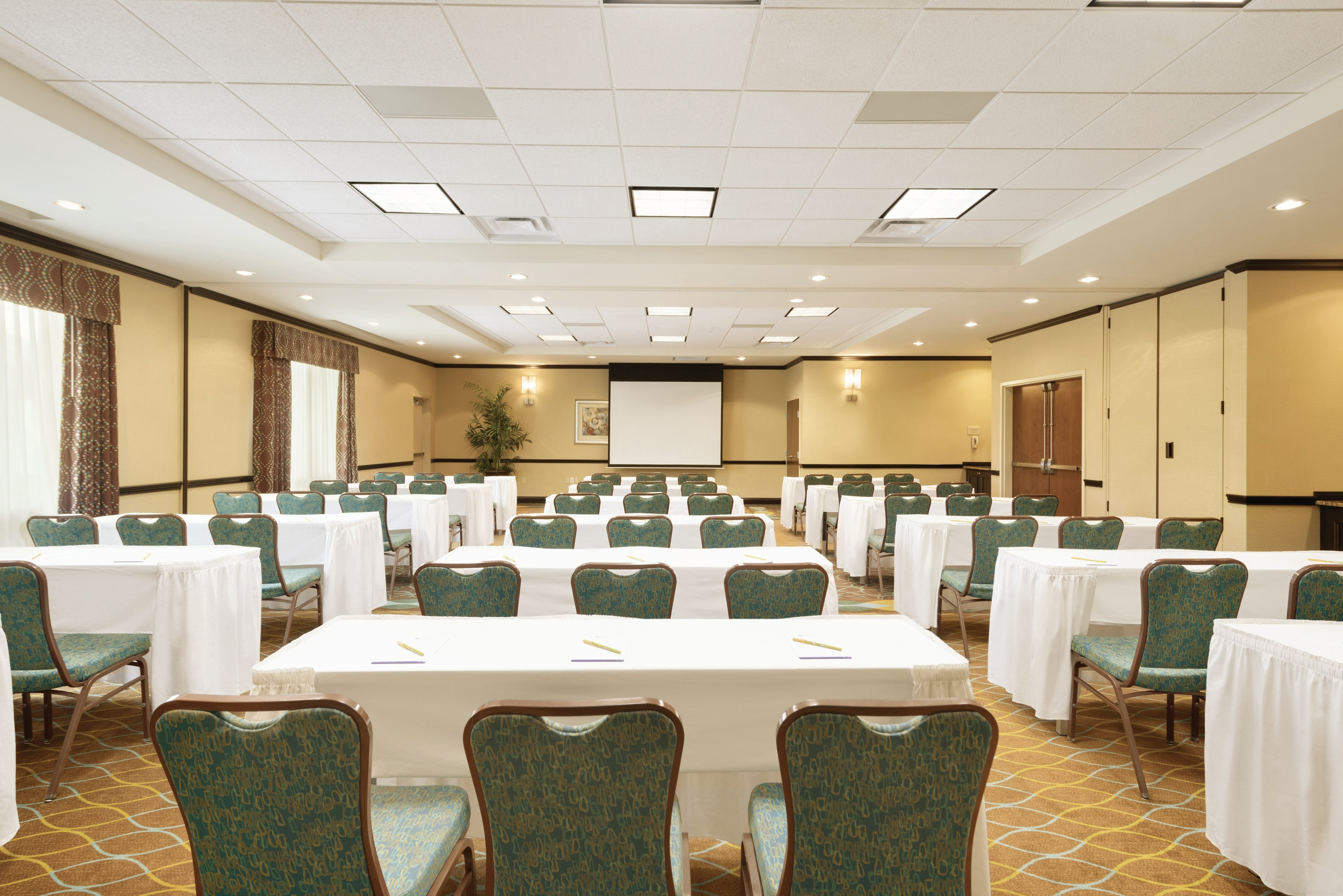 Hilton Garden Inn Warner Robins 29/34