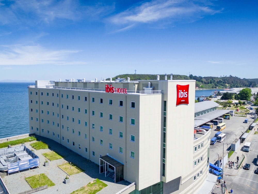 Ibis Puerto Montt 1/42
