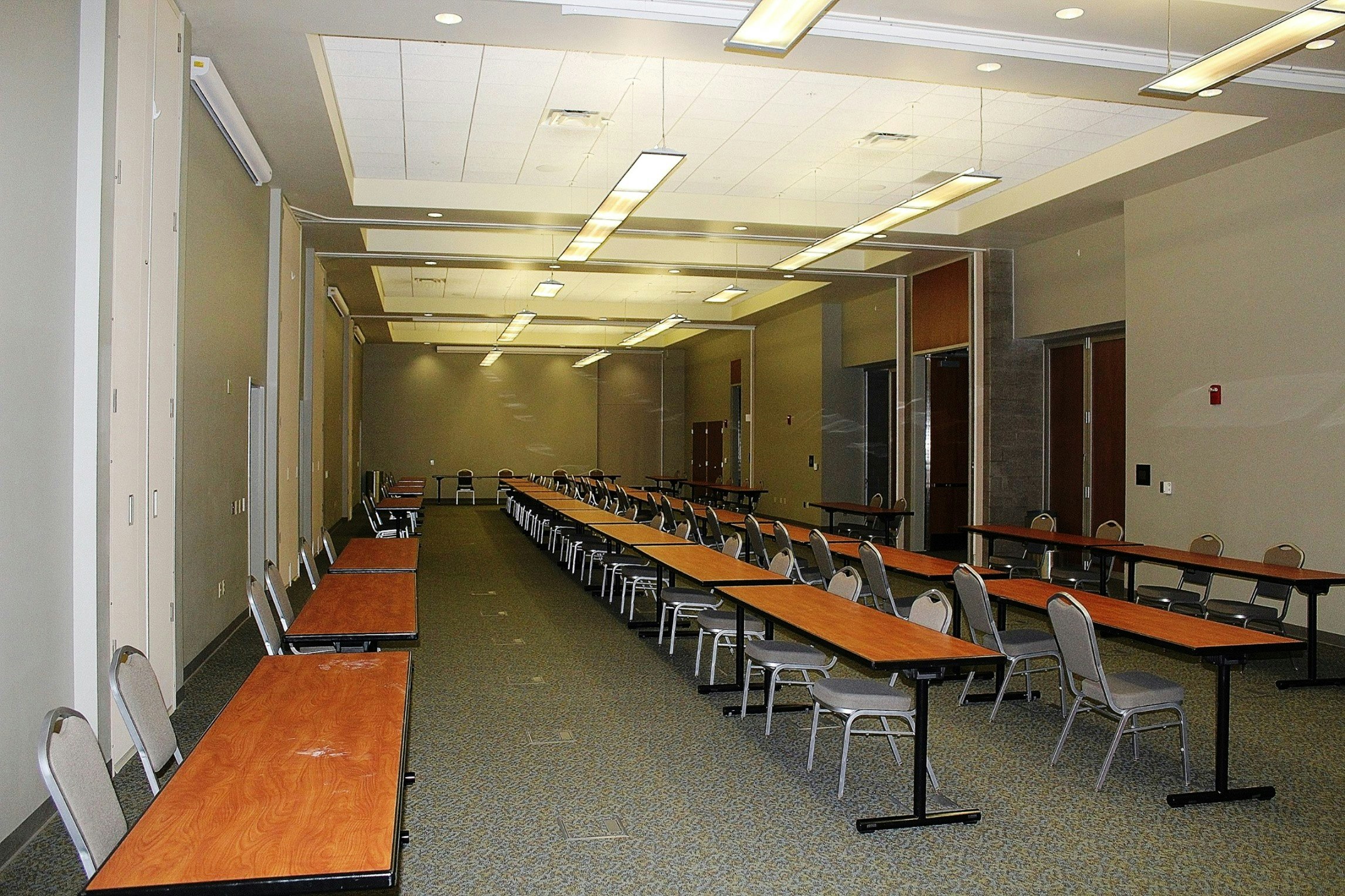 Hampton Inn & Suites California University-Pittsburgh 40/45