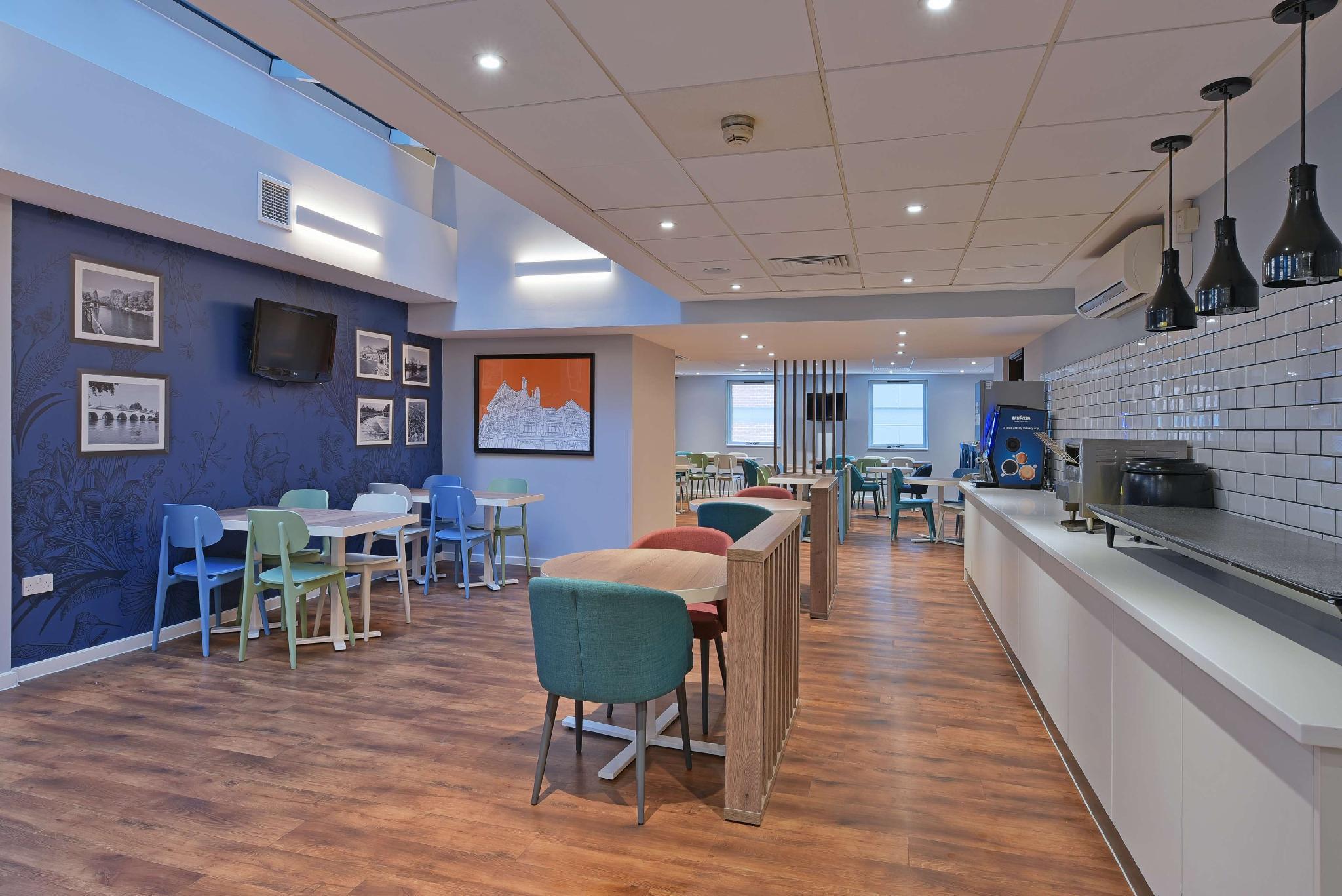 Travelodge Maidenhead Central 22/28