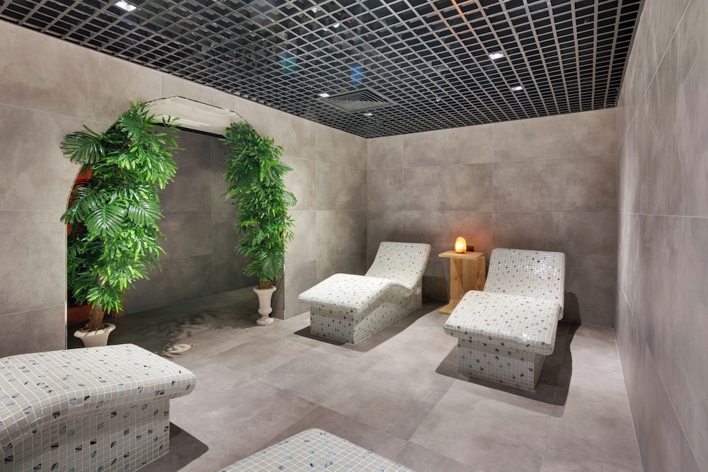 Grande Arte Hotel 33/58