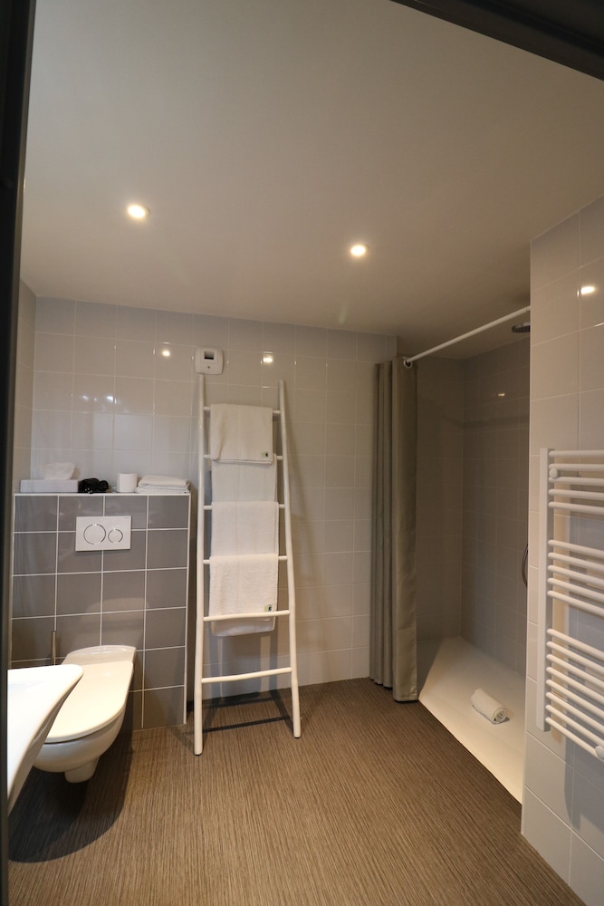 Sure Hotel by Best Western Saint-Raphael Le Dramont 24/48