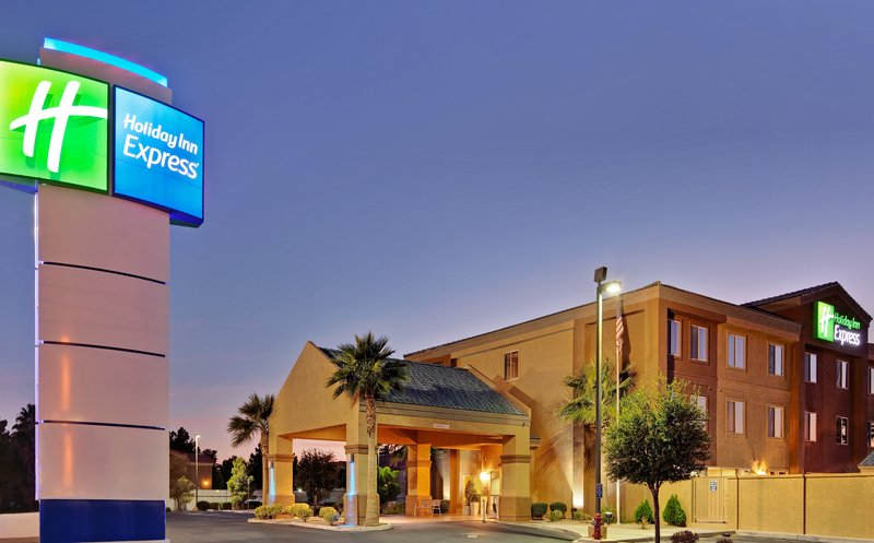 Holiday Inn Express Las Vegas-Nellis, an IHG Hotel 4/47
