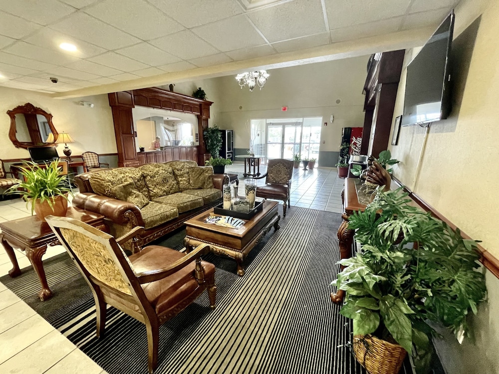 FairBridge Inn & Suites Cleburne 48/62
