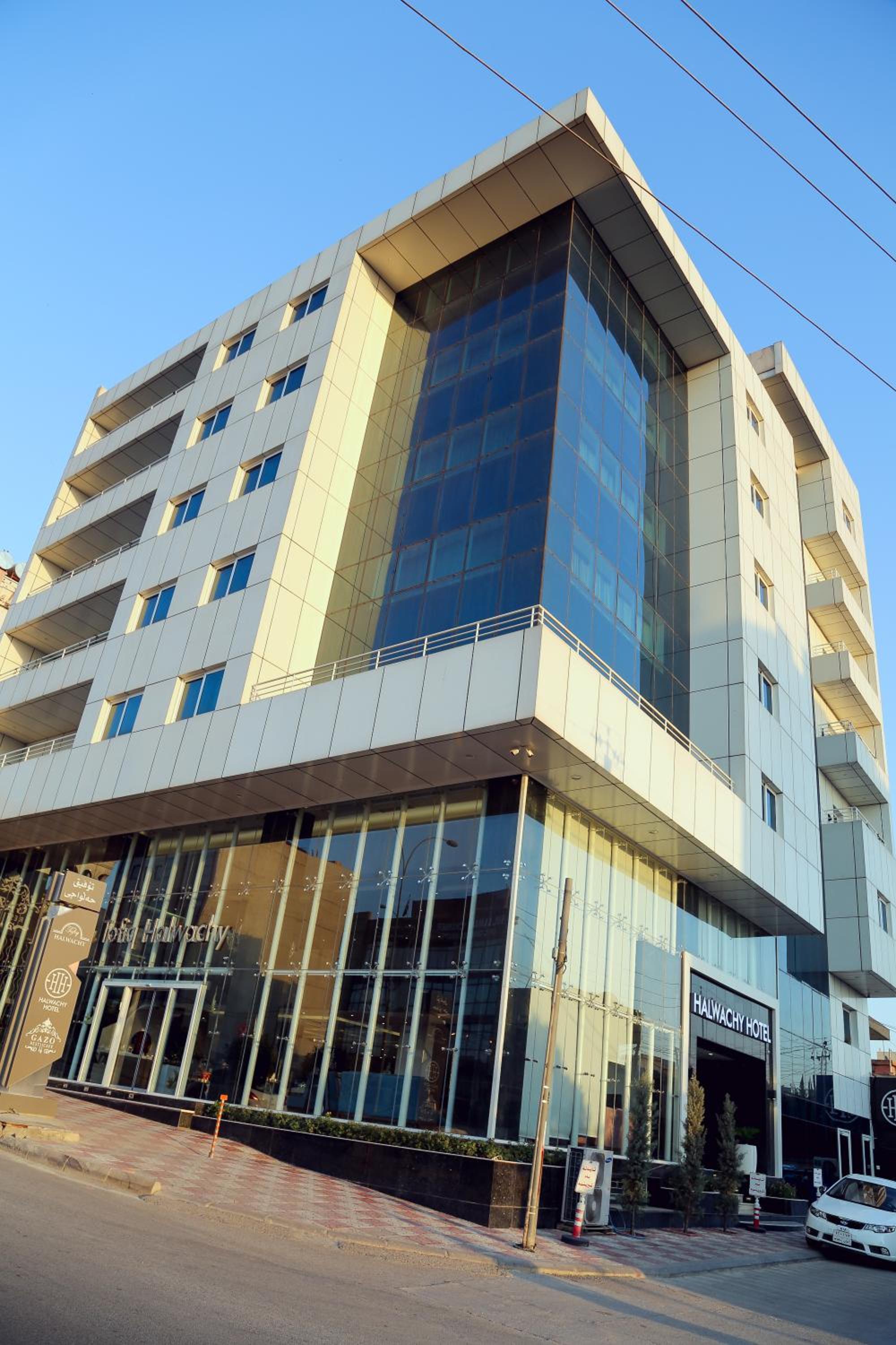 Halwachy Hotel 62/63