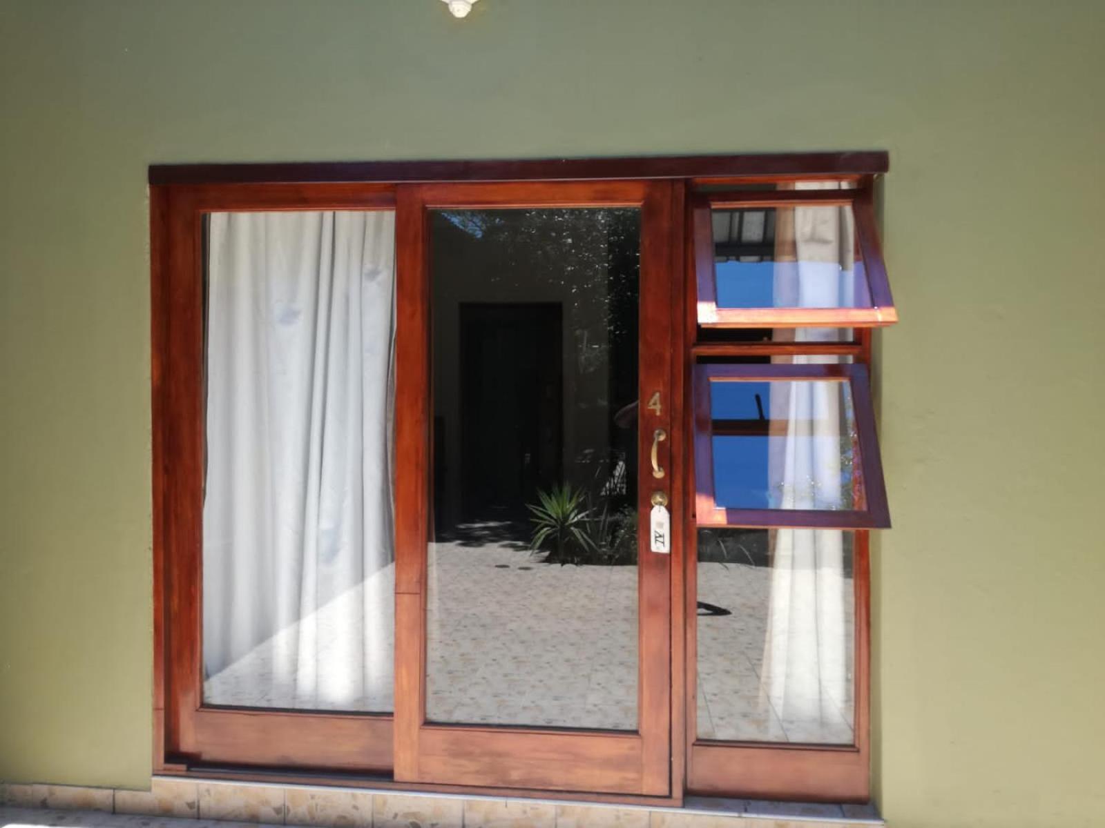 Cedar Rest Hotel 14/24