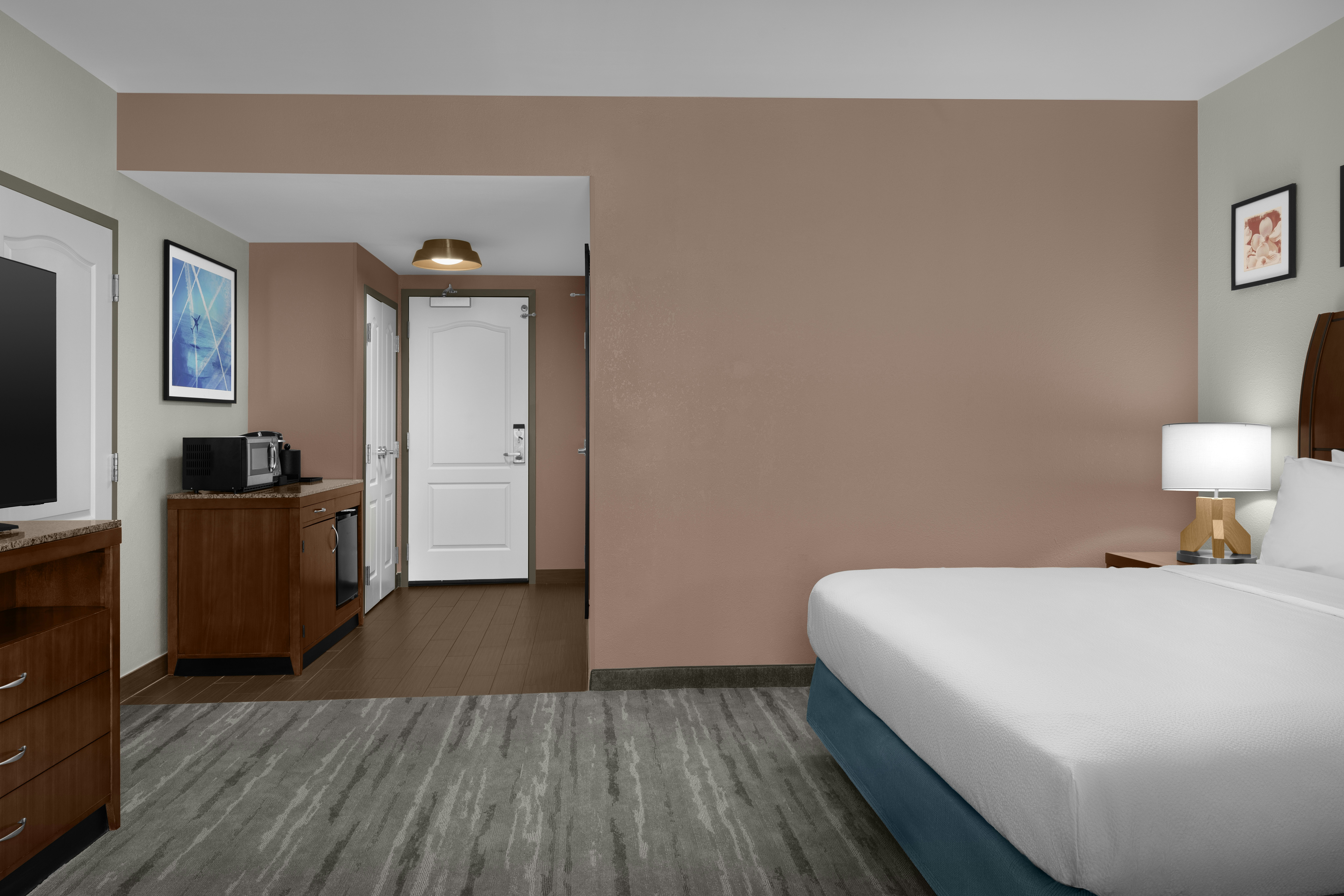 ROOM, KING BED, ACCESSIBLE