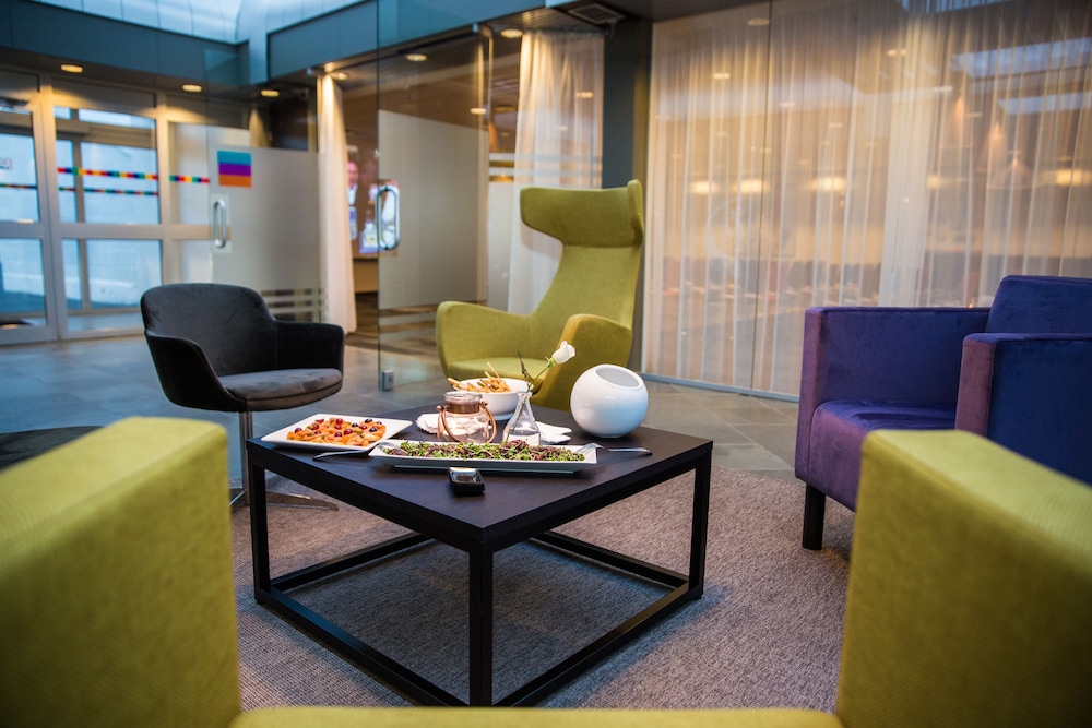 Park Inn By Radisson Reykjavik Keflavik Airport 40/50