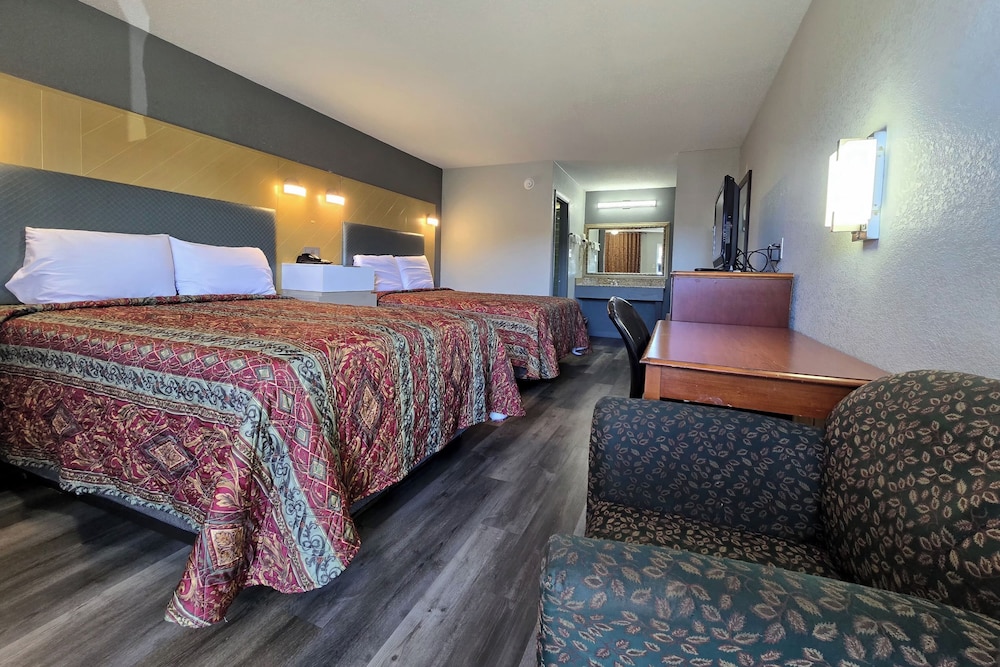 غرفة بسريرين كوين للمدخنين، Eagle Inn by Hotel O Richmond Midlothian Turnpike 7/10