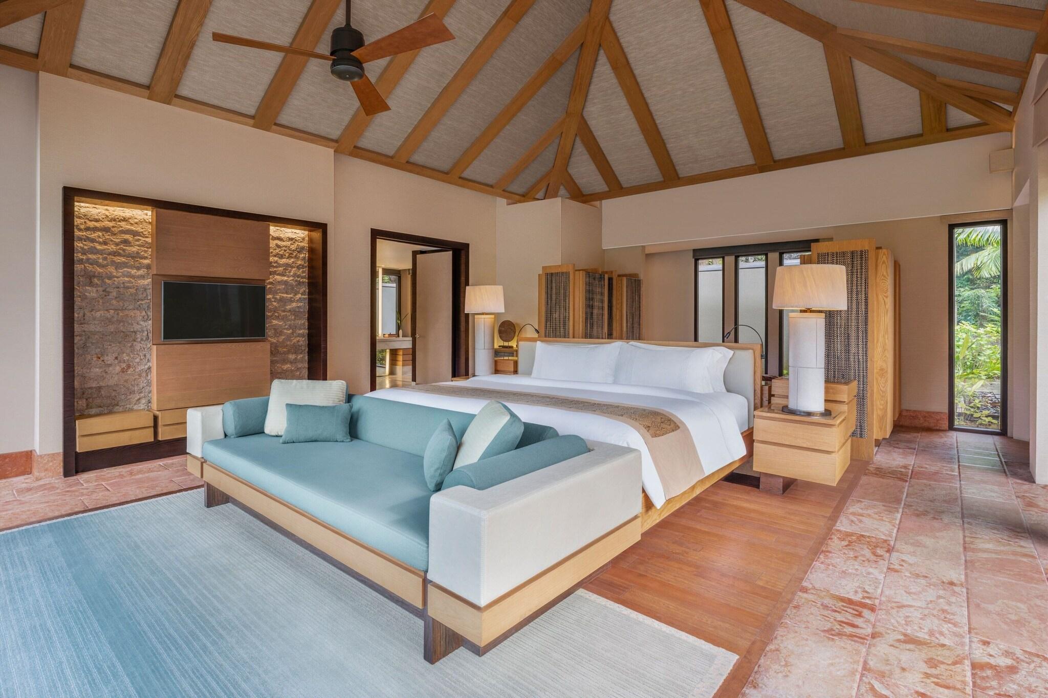 Room at Ritz Carlton Bali Nusa Dua, Nusa Dua