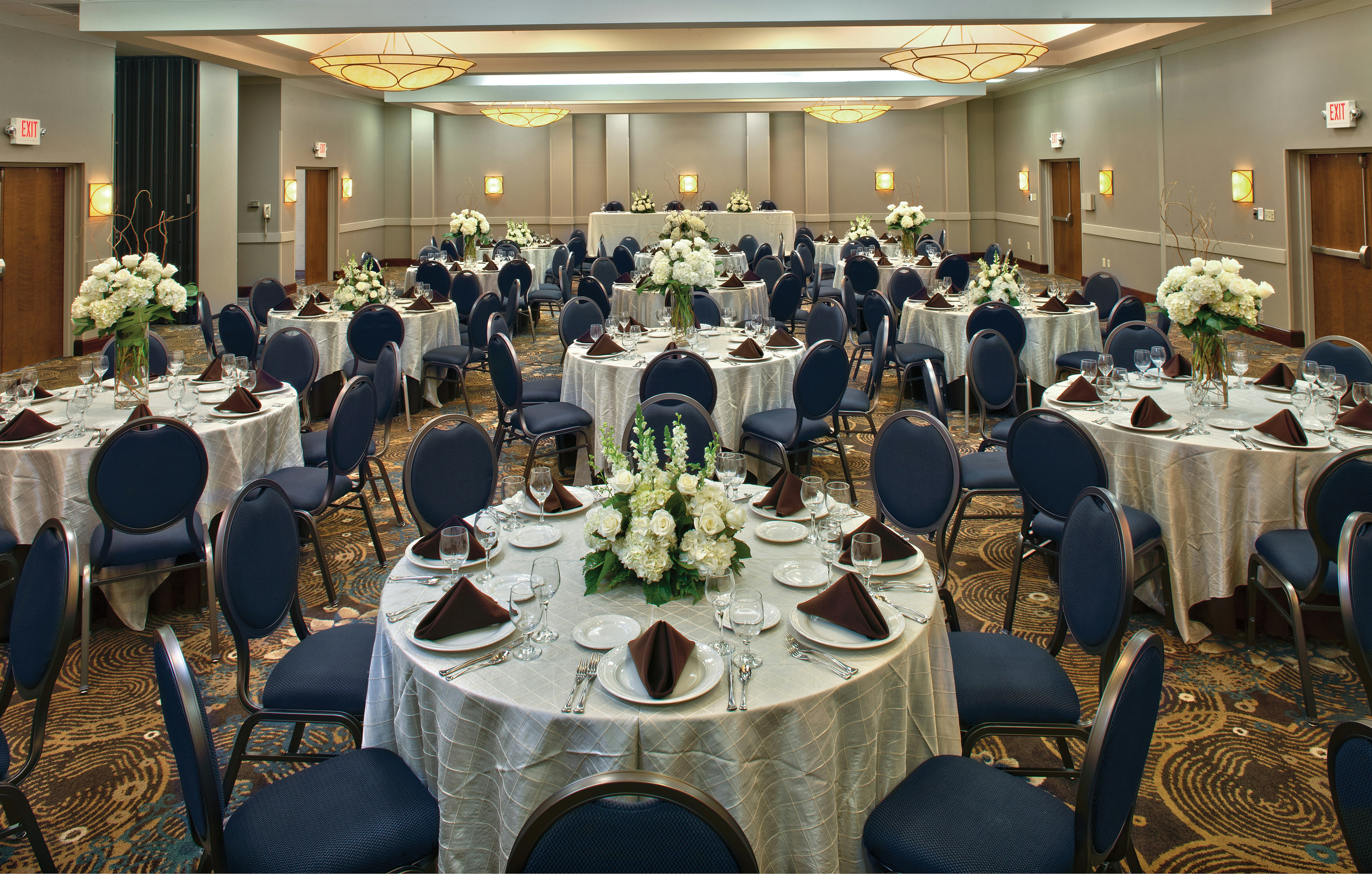 DoubleTree by Hilton Hotel Johnson City 49/61