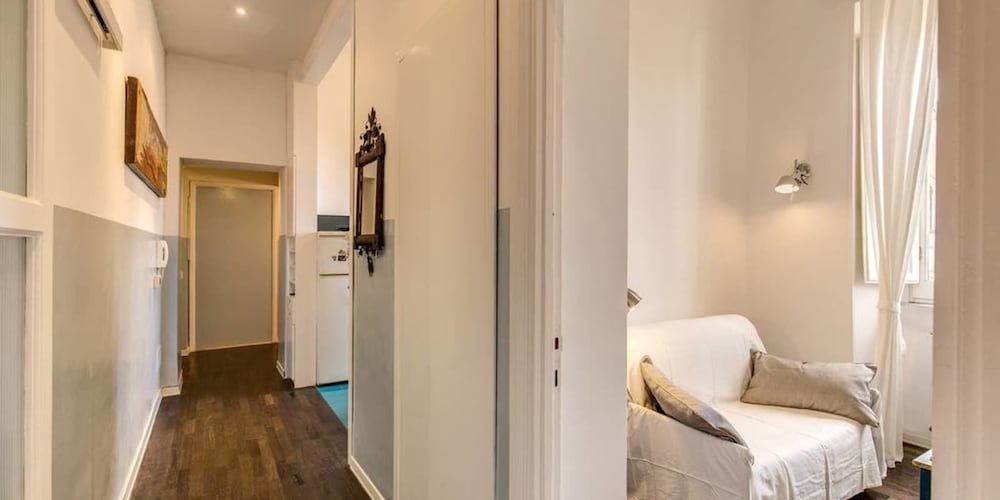 Colosseo view Suite 21/24
