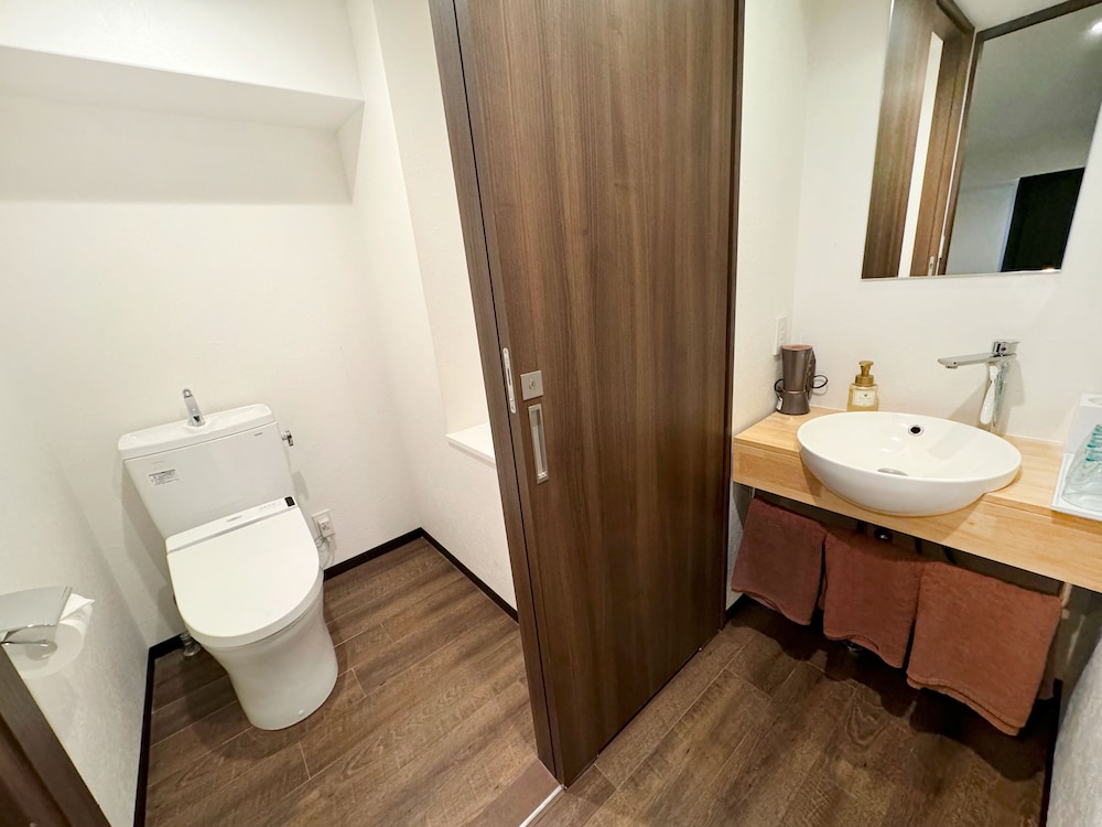 RE Hotel Umeda 29/30