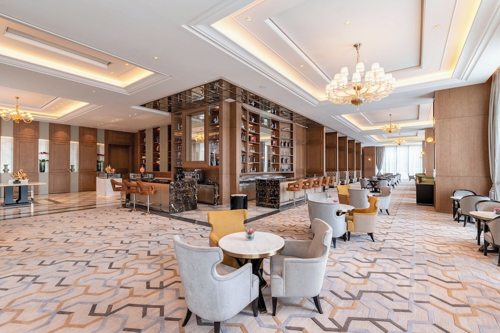 Jeurong Hotel Shanghai 40/50