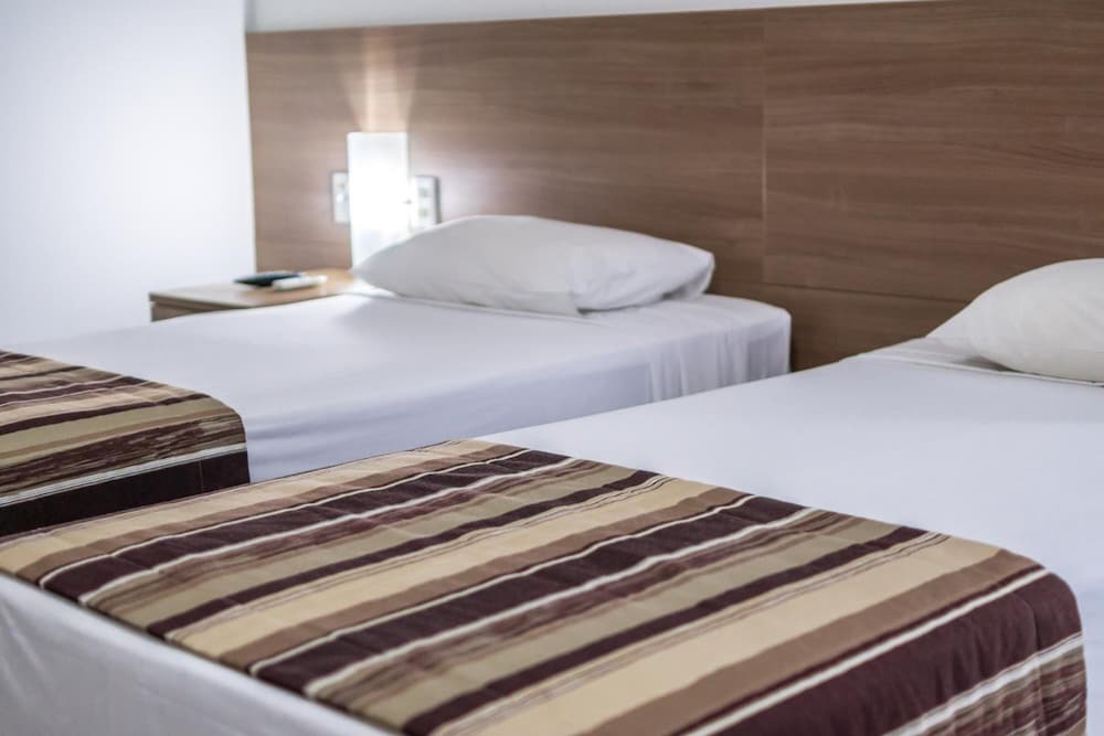 Cambuci Hotel 18/47
