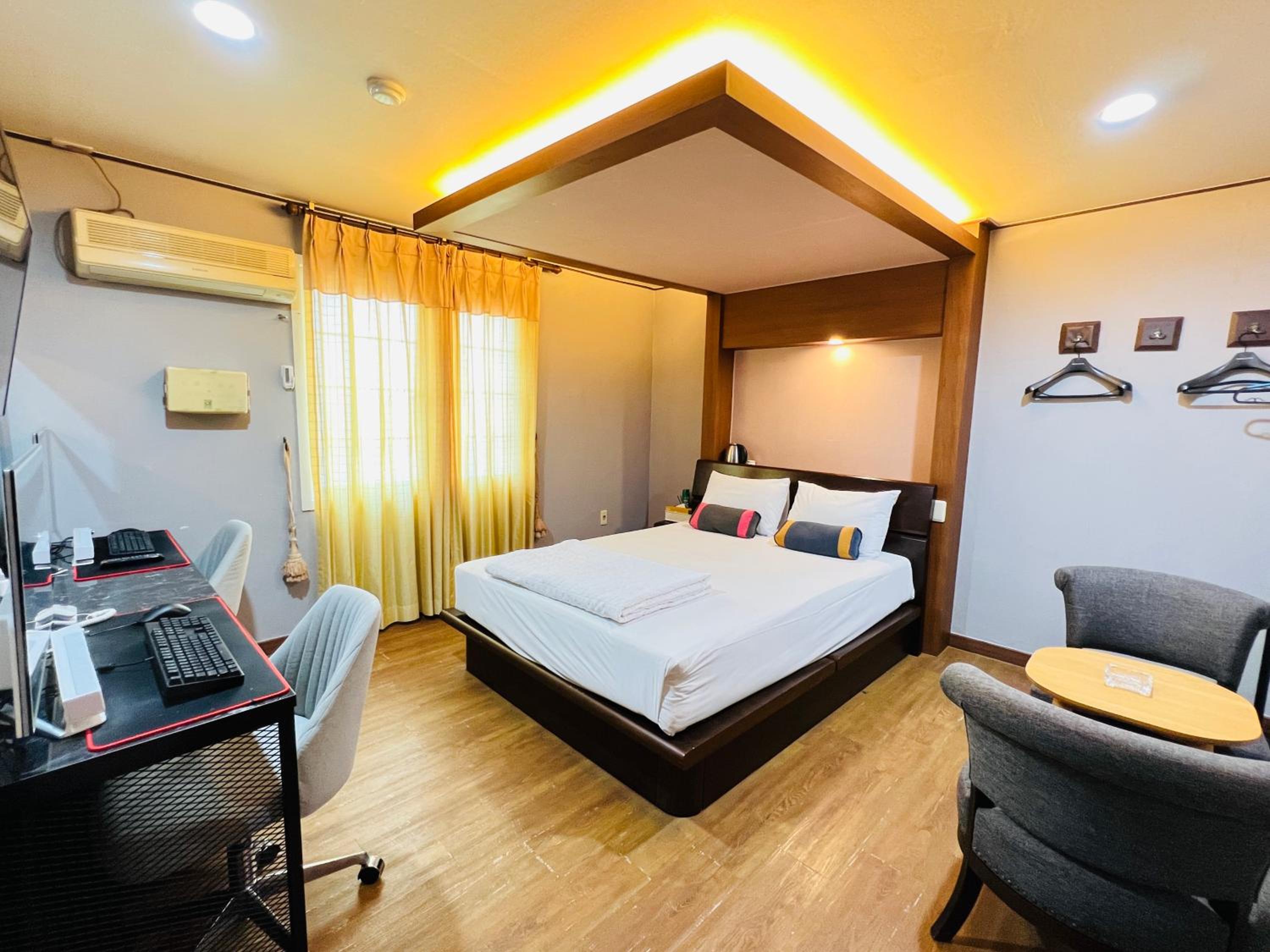Sweet Hotel 17/47