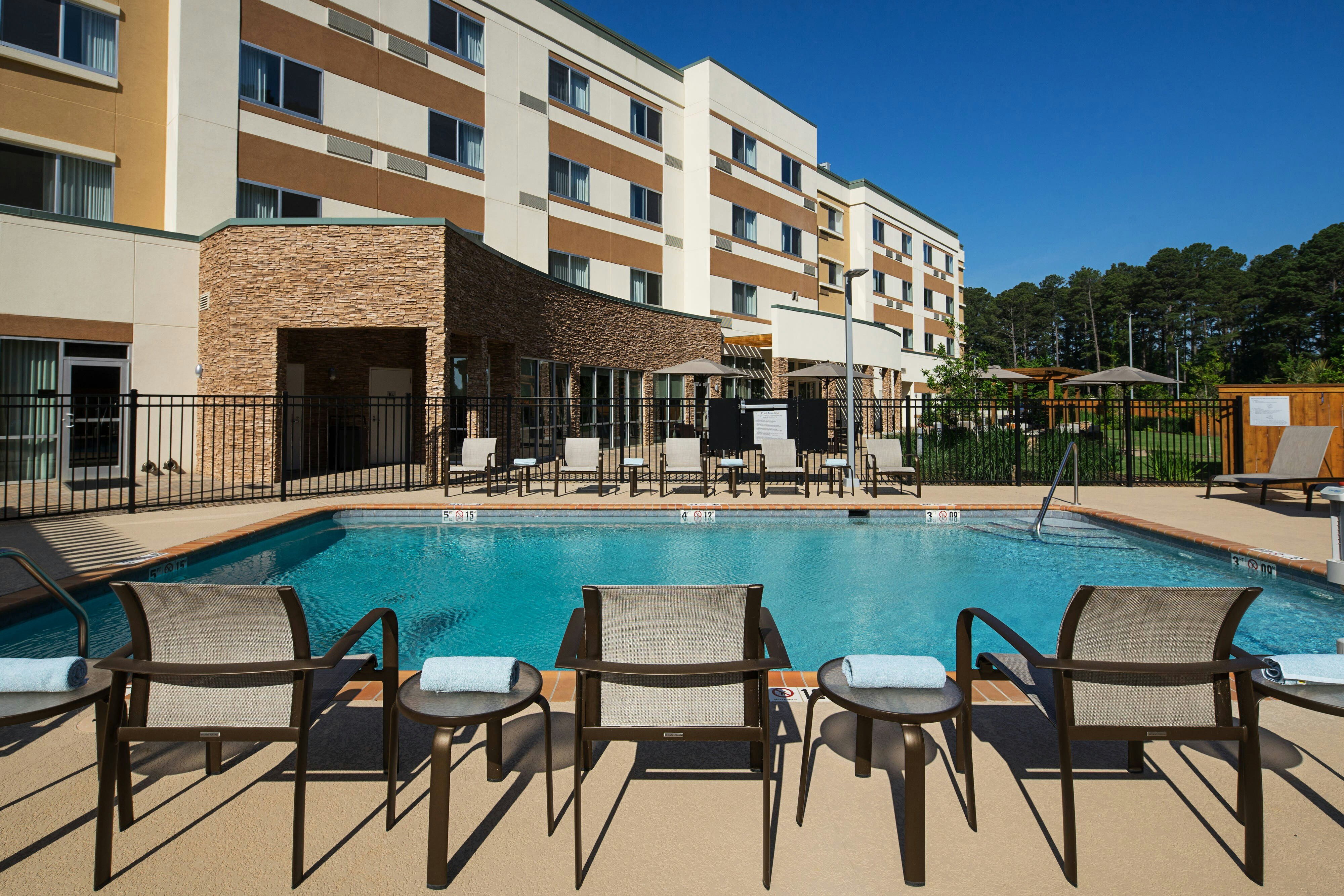 Courtyard By Marriott Ruston 51/52