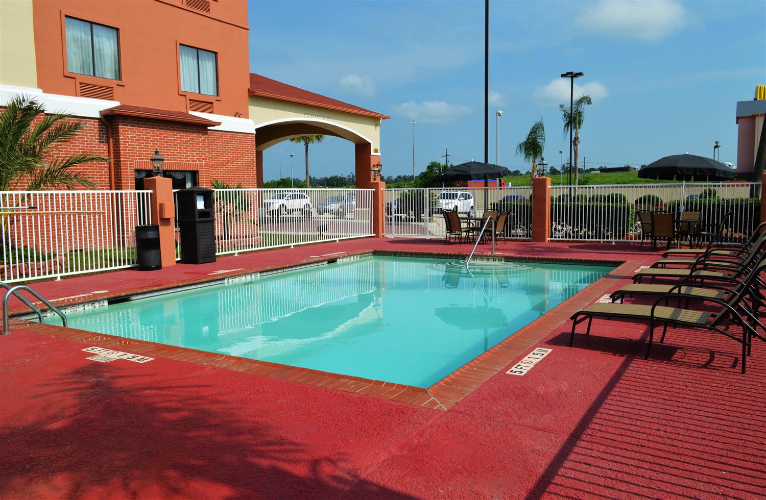 Best Western Orange Inn and Suites 5/10