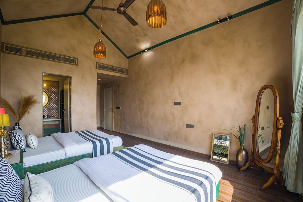 ELIVAAS Noah's Ark 3BHK Villa with Pvt Pool, Garden and Gazebo 28/64