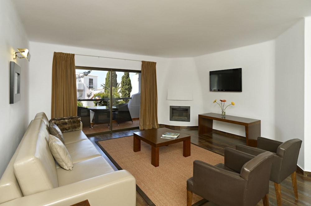 Sao Rafael Holidays 45/77