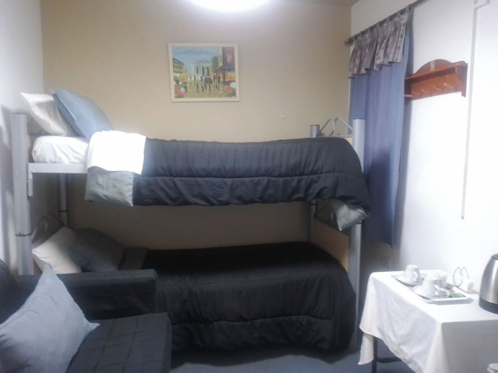 Hostel & Spa Mediterránea 43/60