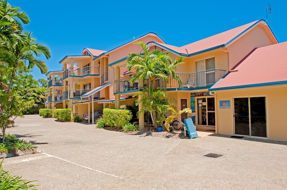 At Beach Court Holiday Villas in Cannonvale
