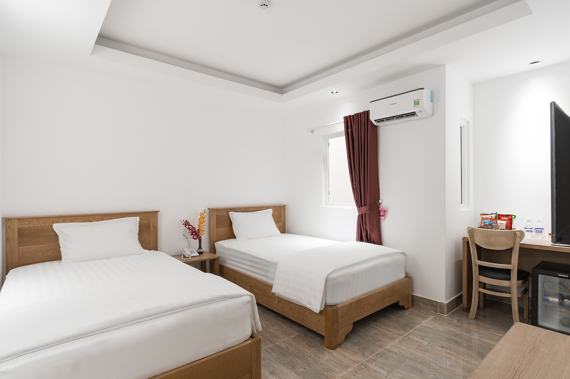 STANDARD, TWIN BEDS