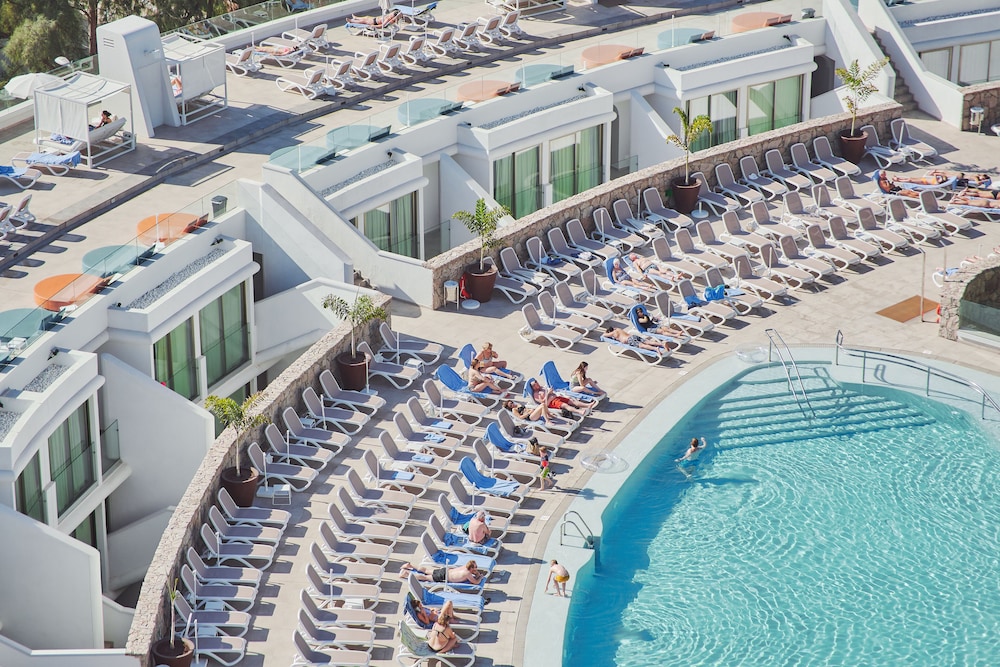 Gloria Palace San Agustin 57/68