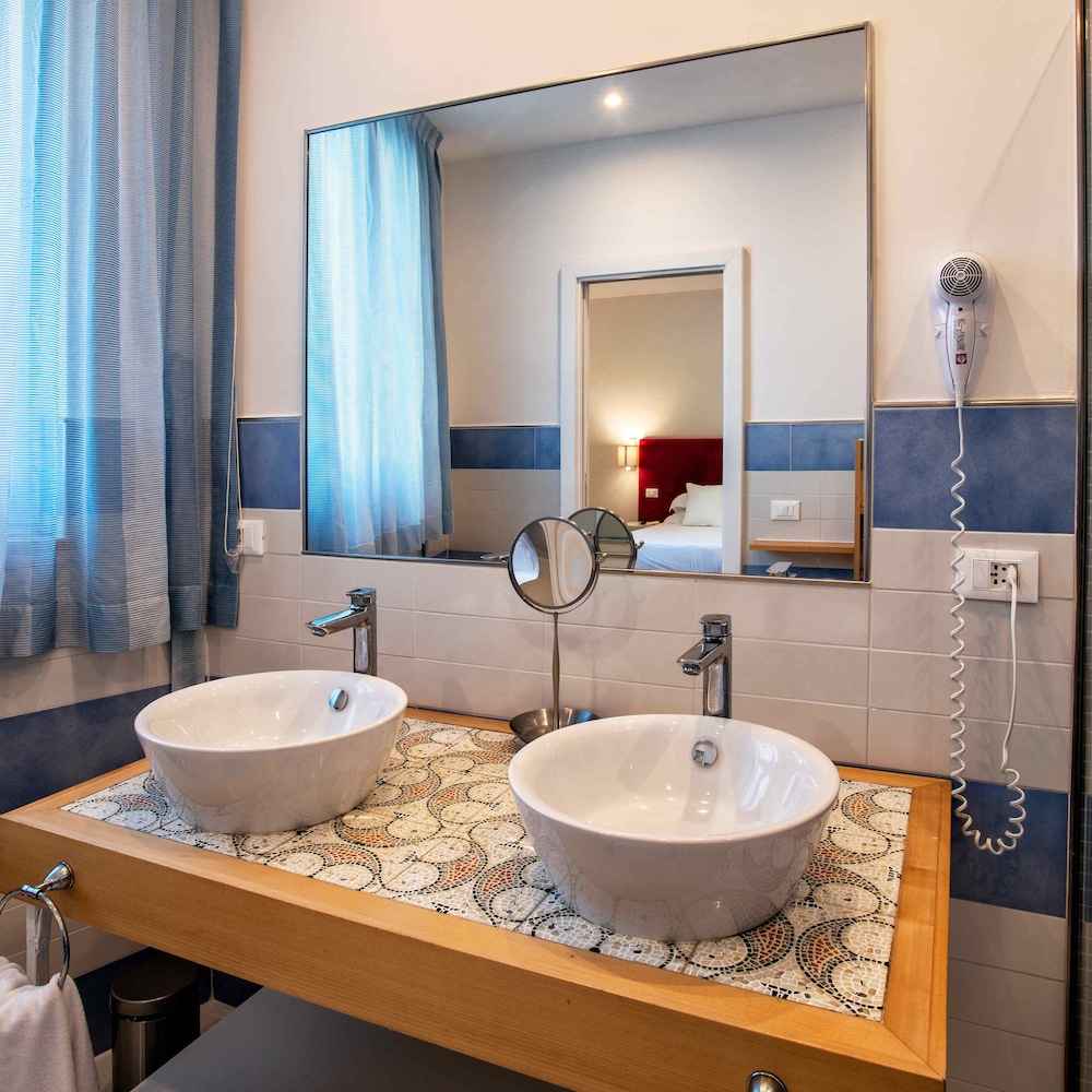 Boutique Hotel Helios - Adults Only 59/74