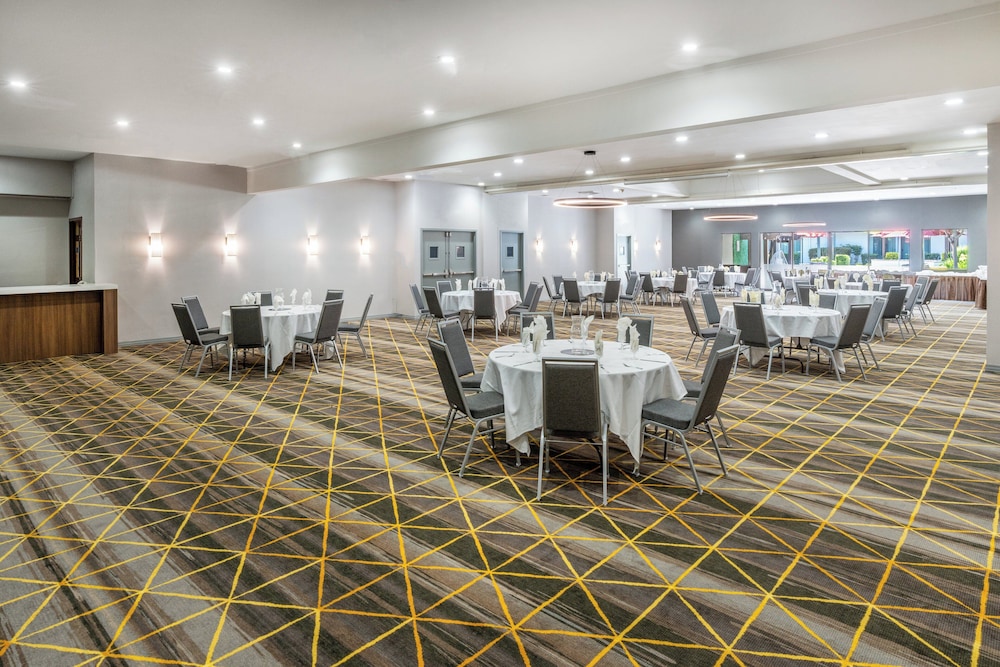 Holiday Inn Dublin Pleasanton 42/70